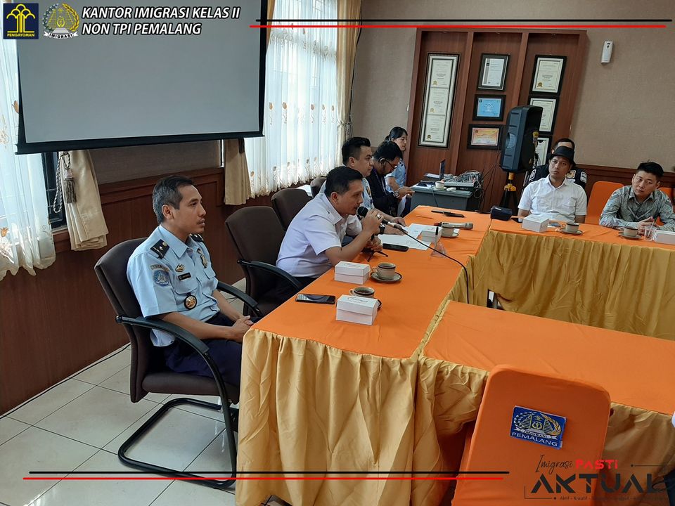 Sosialisasi Penerapan Sistem Informasi Manajemen Pelayanan Publik