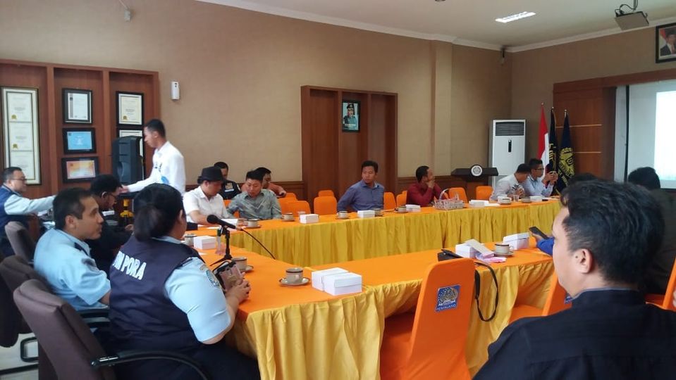 Sosialisasi Penerapan Sistem Informasi Manajemen Pelayanan Publik