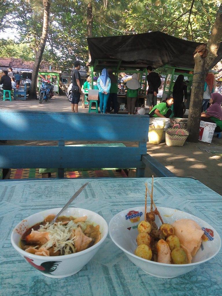 Wisata Pesisir: Pantai Purwahamba Indah Kabupaten Tegal